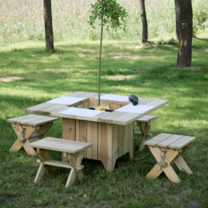 Stół Kwadratowy 1,3m Rustic z drewna – Ogród na stole, relaks w zasięgu dłoni